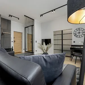Exclusive Grey And Red In Center By Renters Apartament